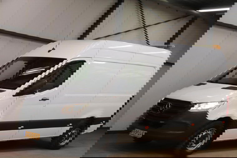 Foto van Mercedes-Benz Sprinter