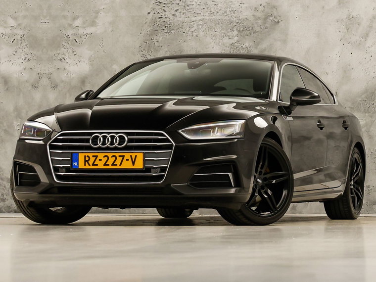 Audi A5 foto 1