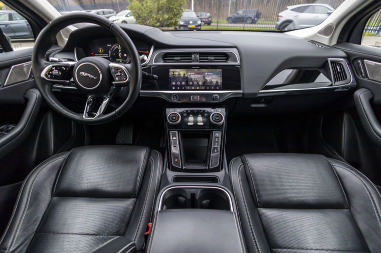 Jaguar I-PACE