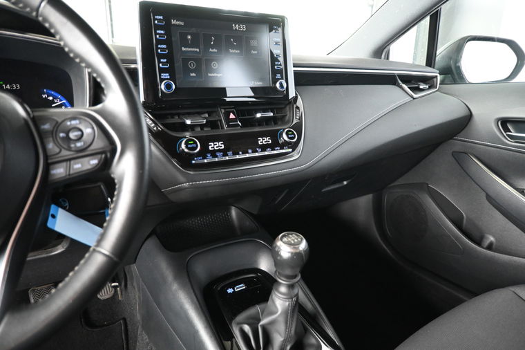 Toyota Corolla Touring Sports
