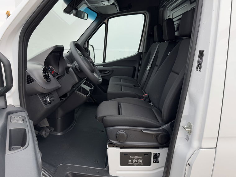 Mercedes-Benz eSprinter