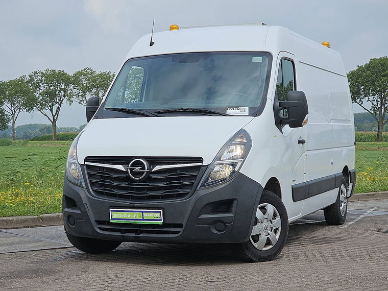 Opel Movano