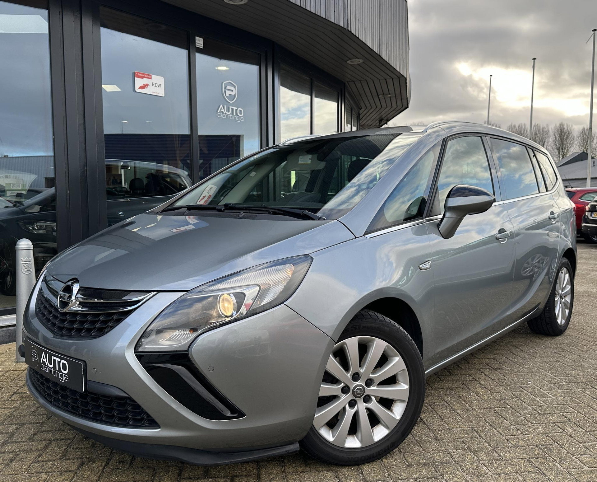Foto van Opel Zafira