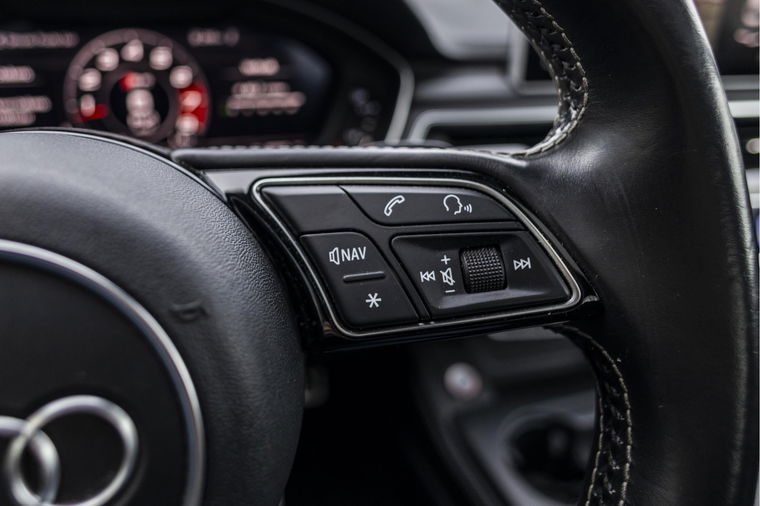 Audi S5