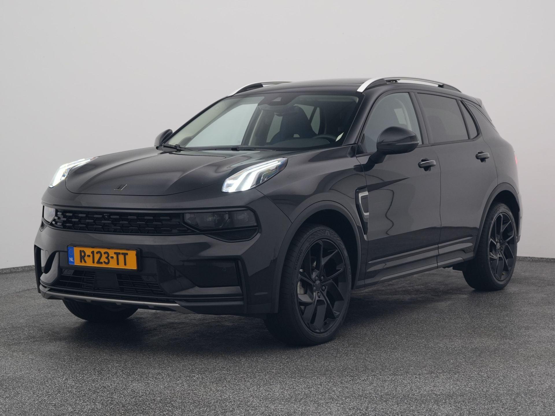 Foto van Lynk & Co 01