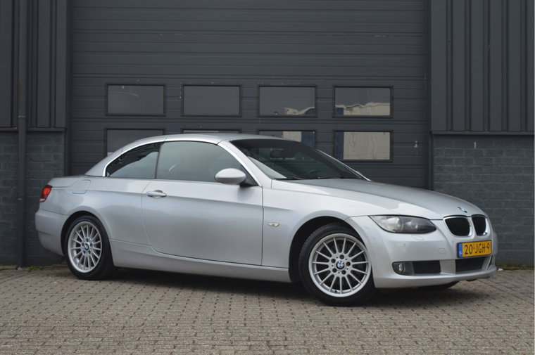 BMW 3 Serie foto 1