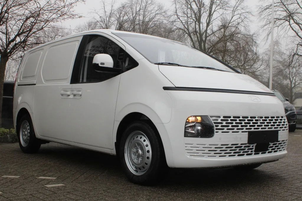 Foto van Hyundai Staria