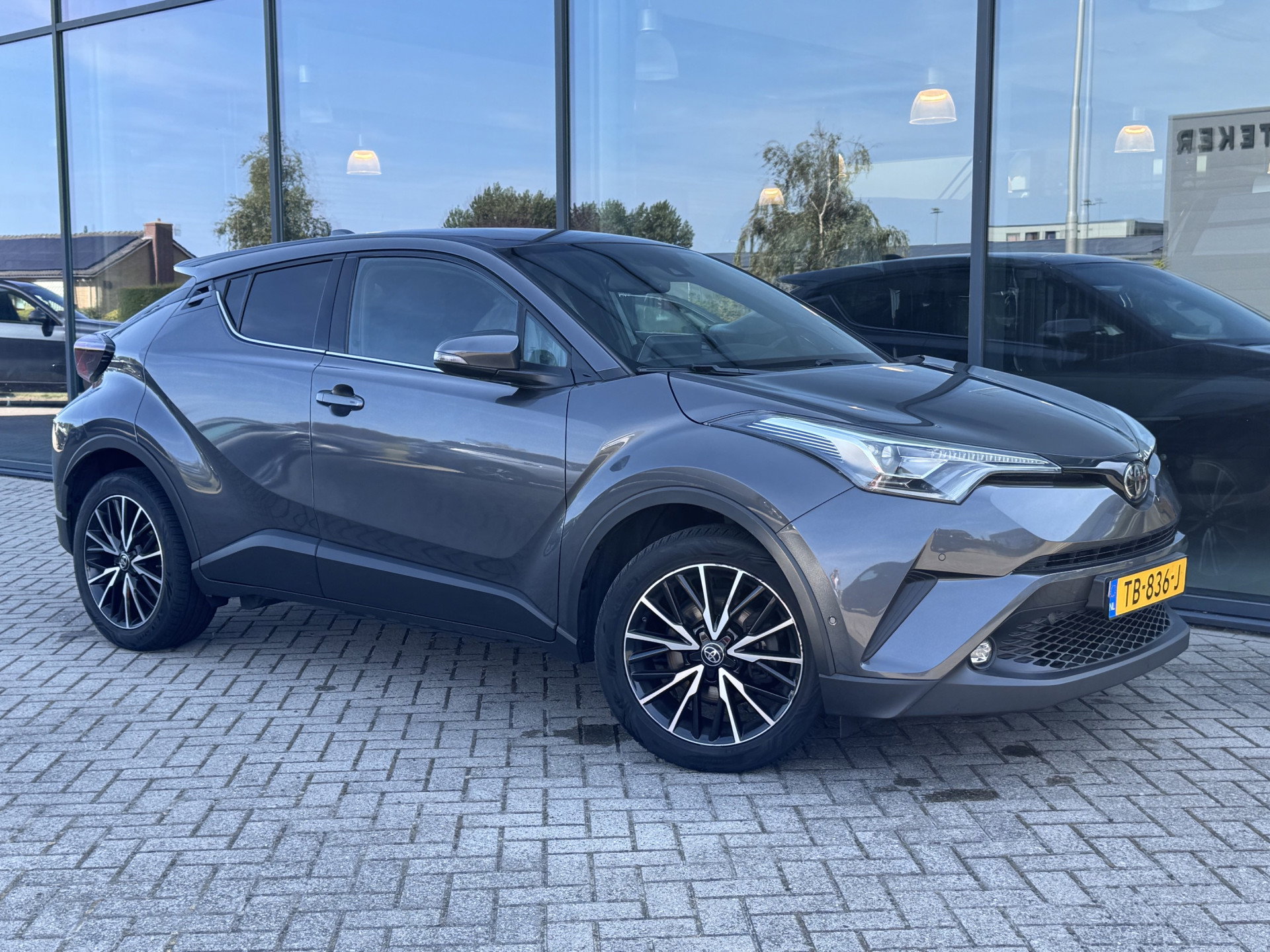 Foto van Toyota C-HR