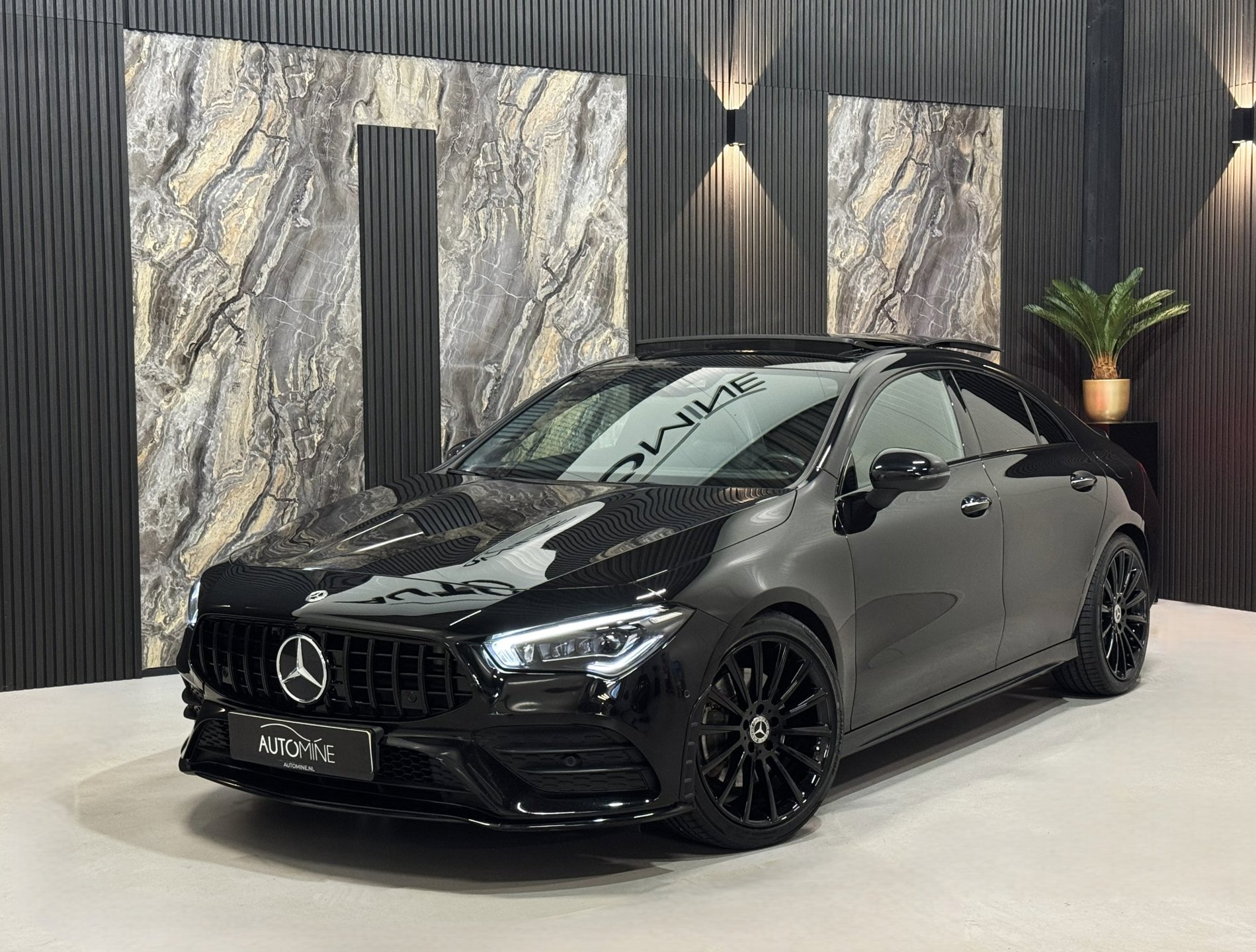 Foto van Mercedes-Benz CLA
