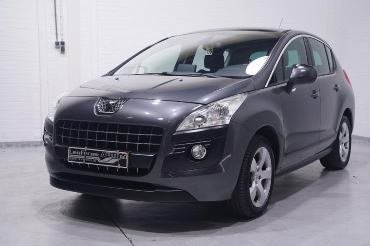 Peugeot 3008 foto 1