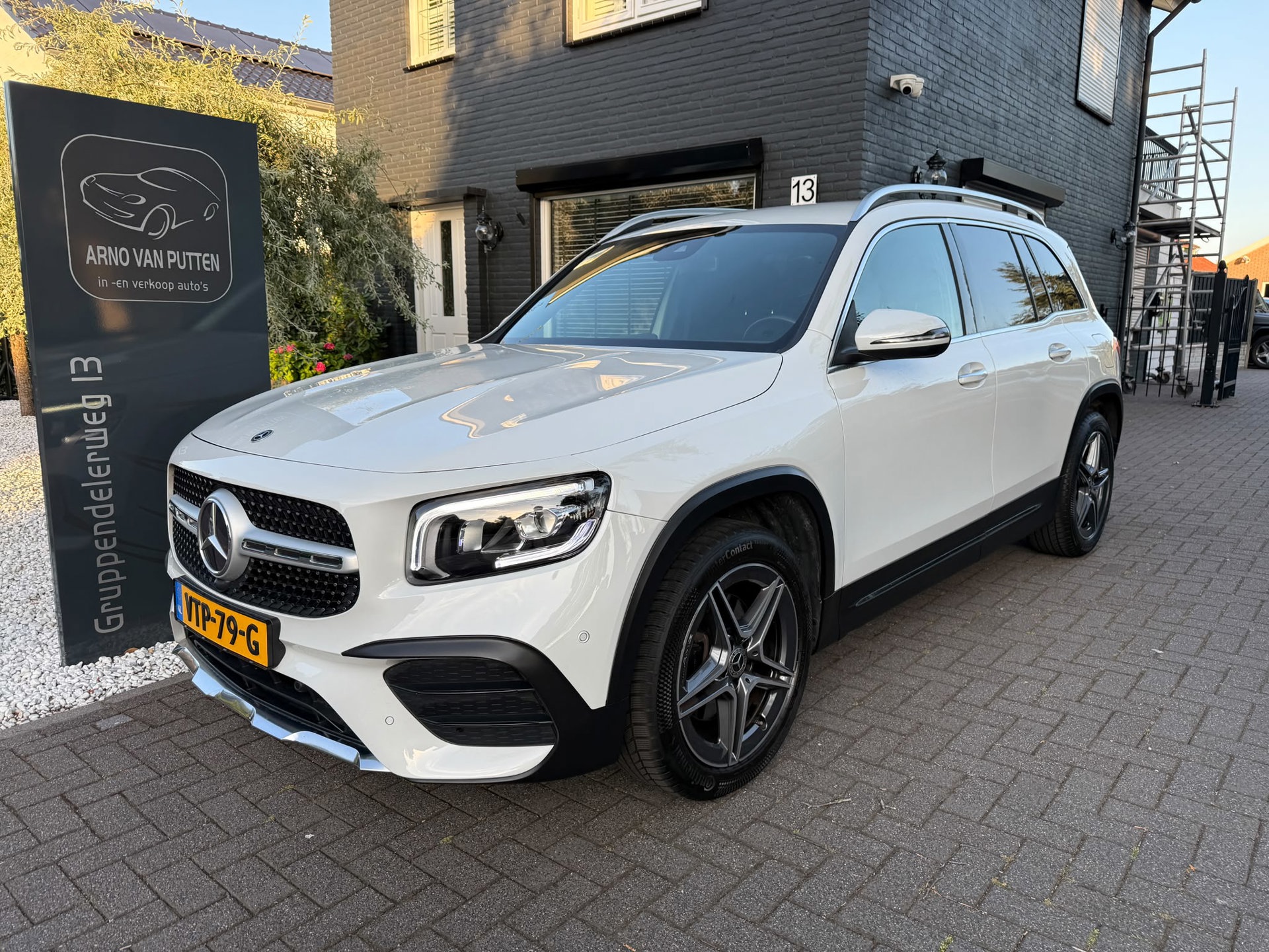 Foto van Mercedes-Benz GLB