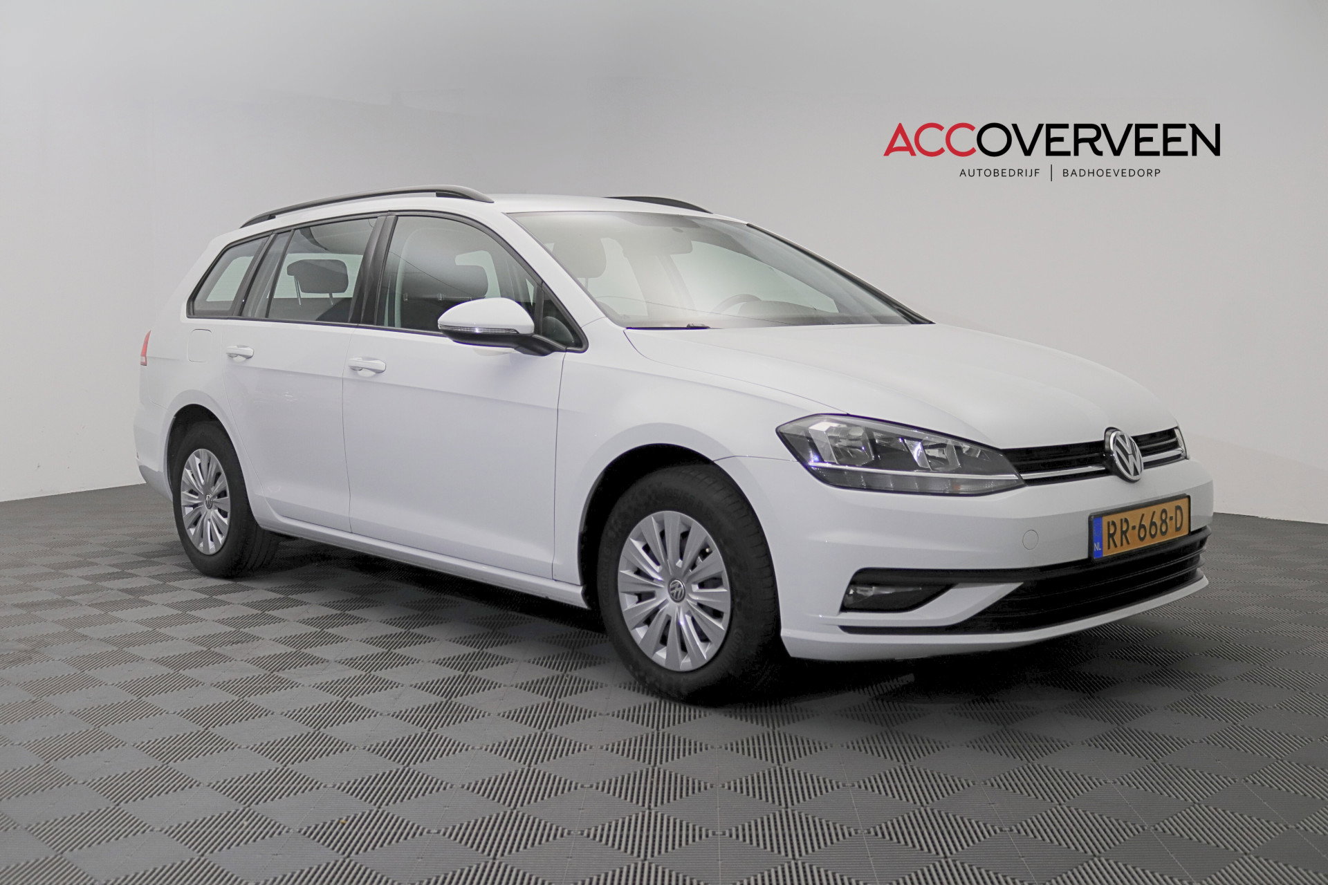 Foto van Volkswagen GOLF Variant