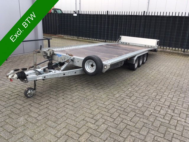 Foto van Brian James trailers 