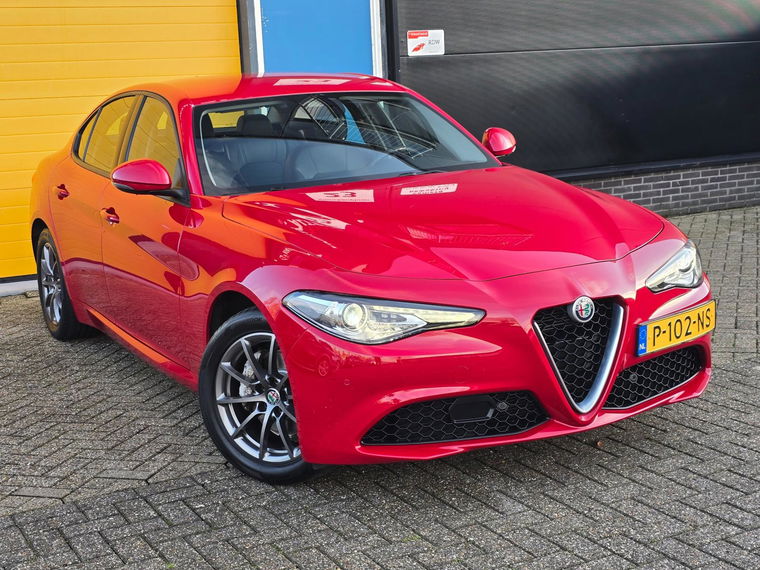Alfa Romeo Giulia