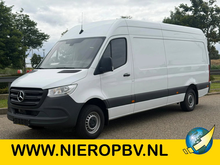 Mercedes-Benz Sprinter foto 1