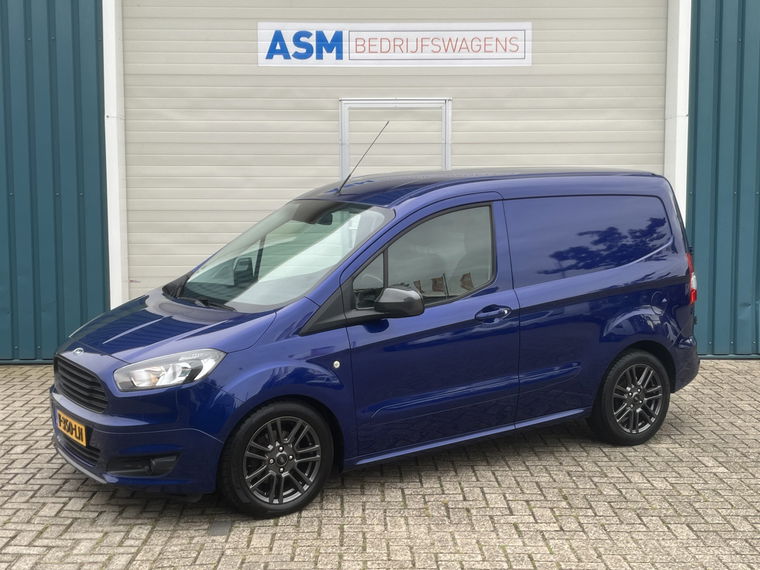 Foto van Ford Transit Courier
