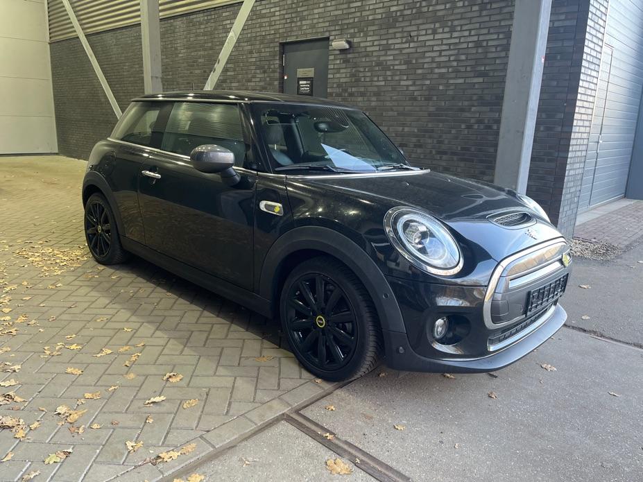 Foto van MINI Mini Electric