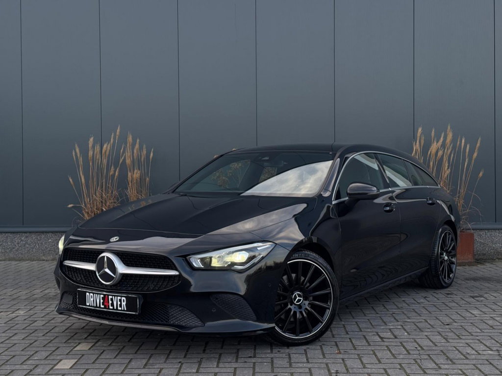 Foto van Mercedes-Benz CLA