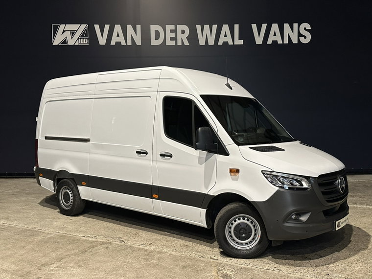 Mercedes-Benz Sprinter foto 1