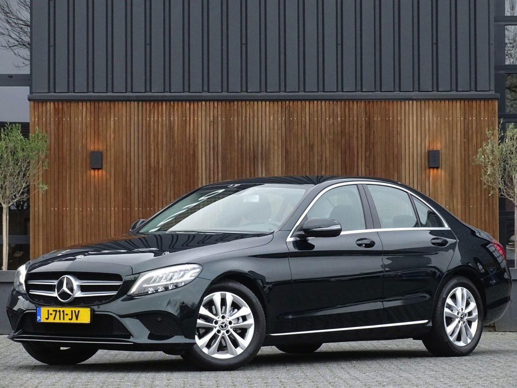Foto van Mercedes-Benz C-Klasse