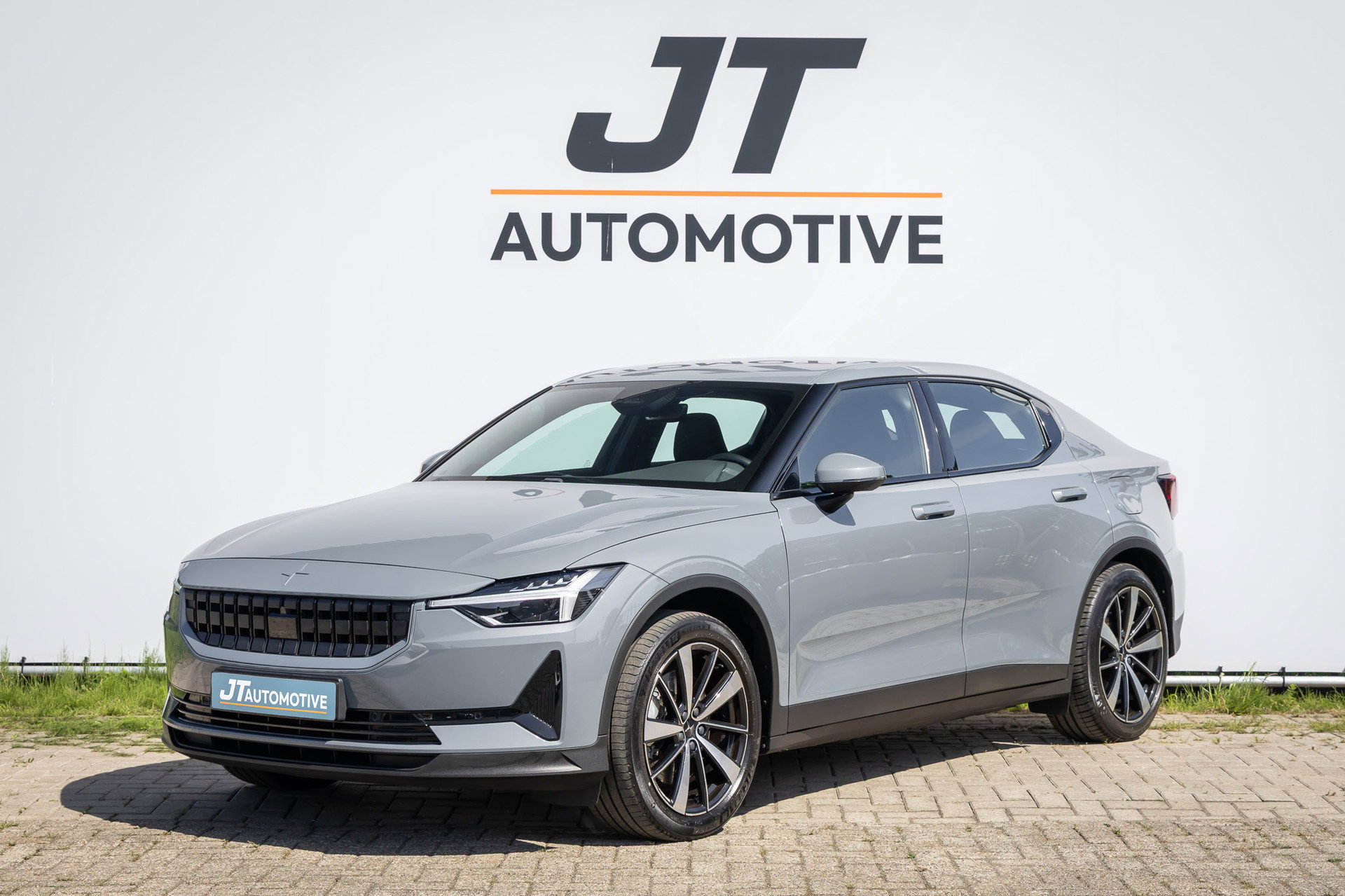 Foto van Polestar 2