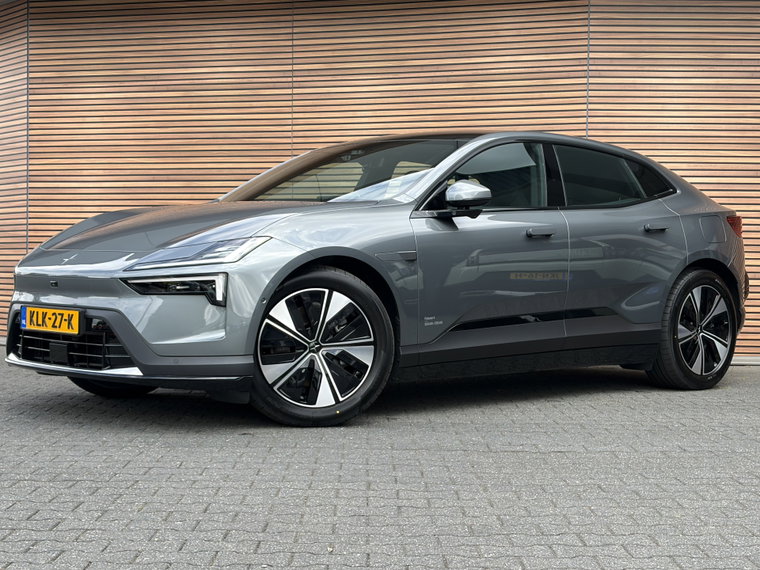Foto van Polestar 4