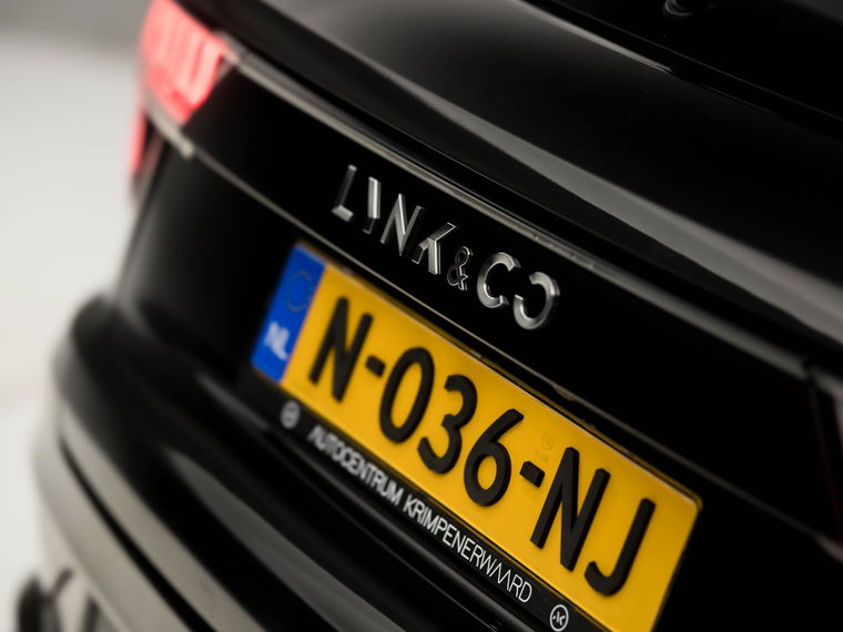 Lynk & Co 01