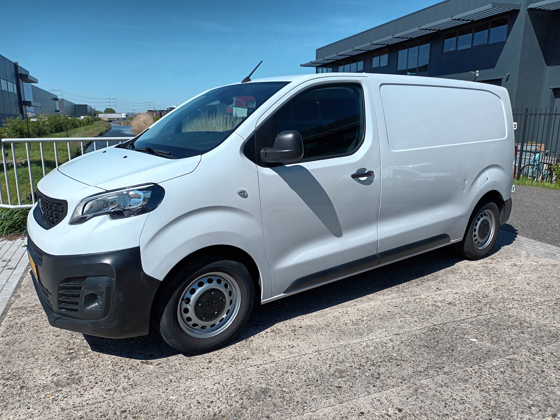 Foto van Peugeot Expert