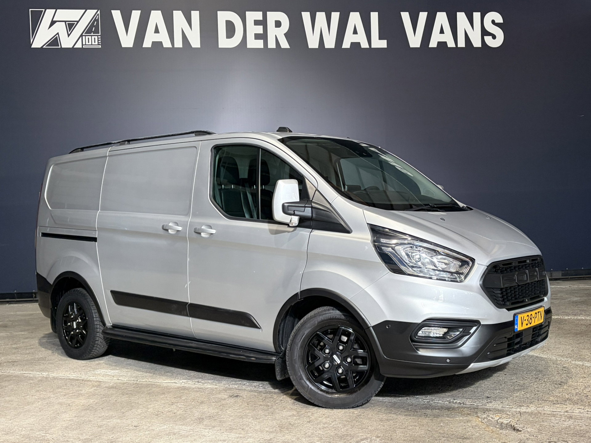 Ford Transit Custom 2.0 TDCI 170pk L1H1 Euro6 Airco | Camera | LED | Apple Carplay | Cruisecontrol | Raptor grill | Leder