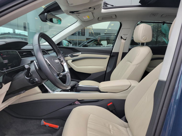 Audi Q8 e-tron