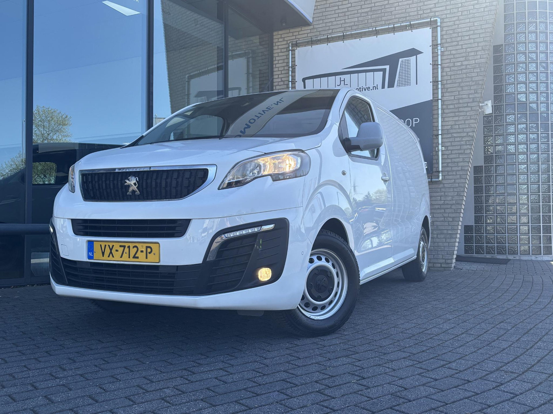 Foto van Peugeot Expert