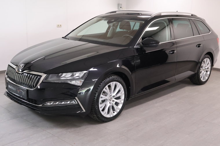 Škoda Superb foto 1