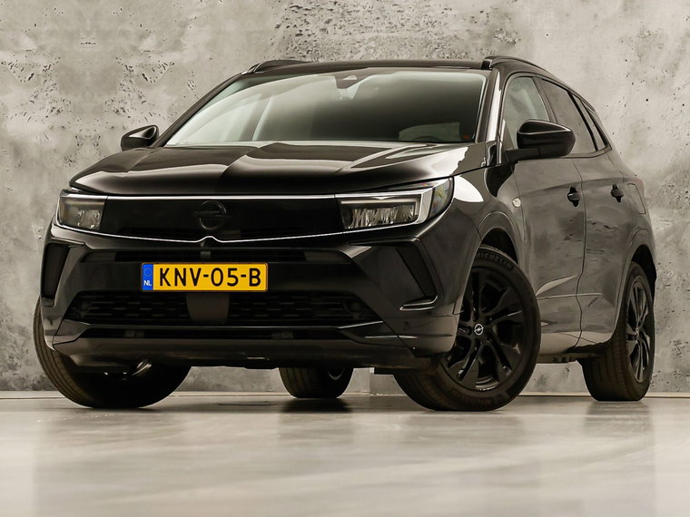 Opel Grandland foto 1