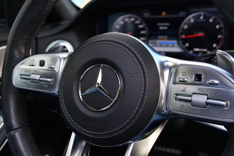Mercedes-Benz S-Klasse