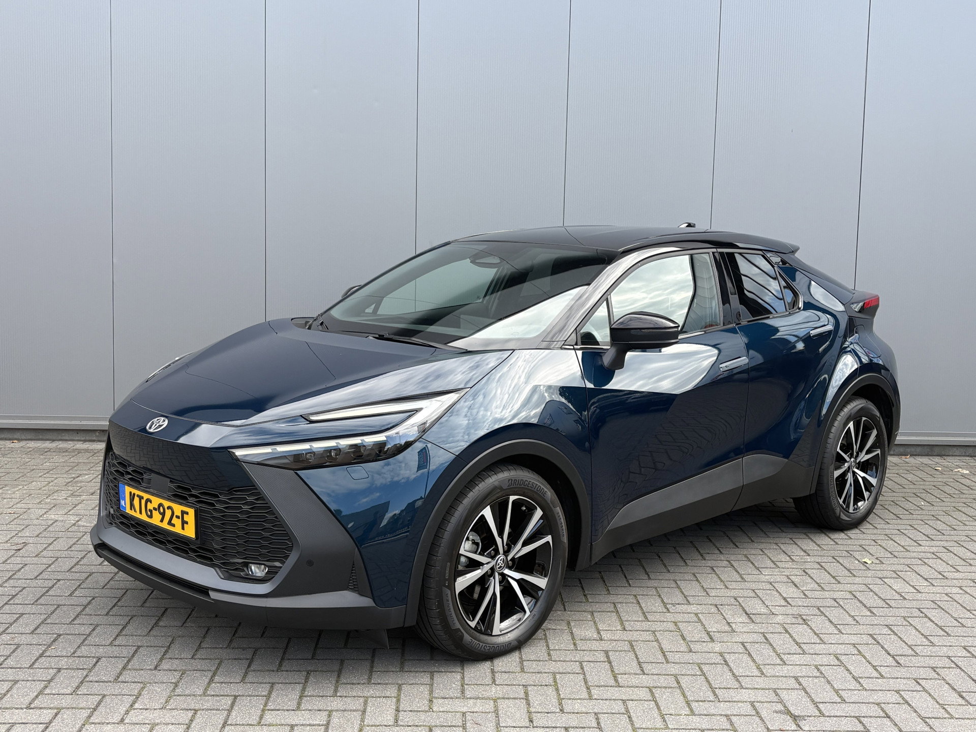Foto van Toyota C-HR