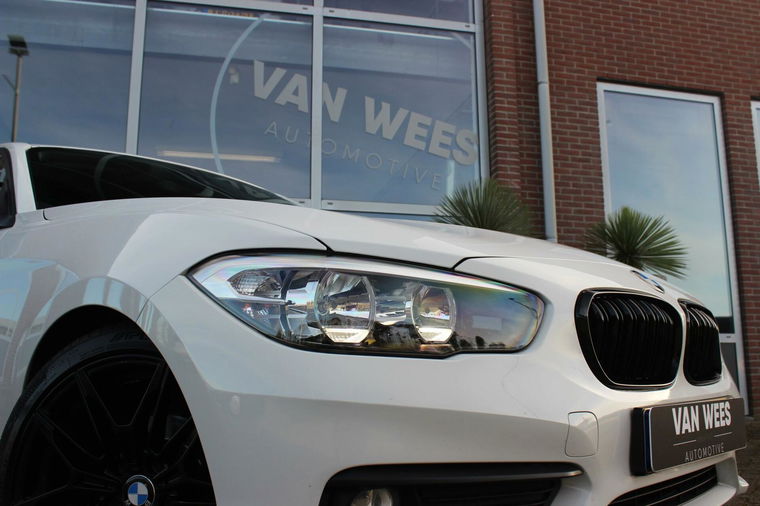 BMW 1-serie 116i F20 Essential Facelift 5-deurs | NL auto | Sportstuur | PDC | Navi | Cruise-control | NAP | Alpinweiss |