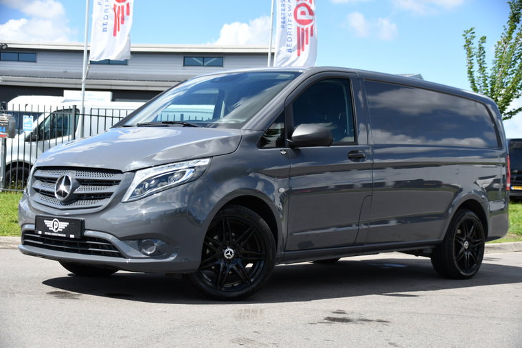 Mercedes-Benz Vito foto 1