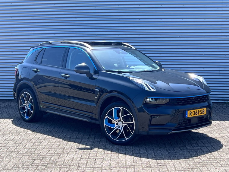 Lynk & Co 01