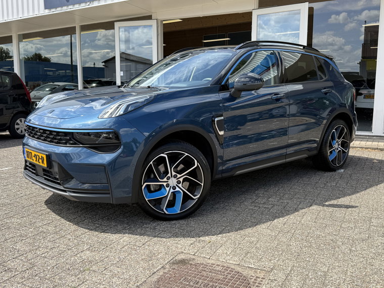 Foto van Lynk & Co 01