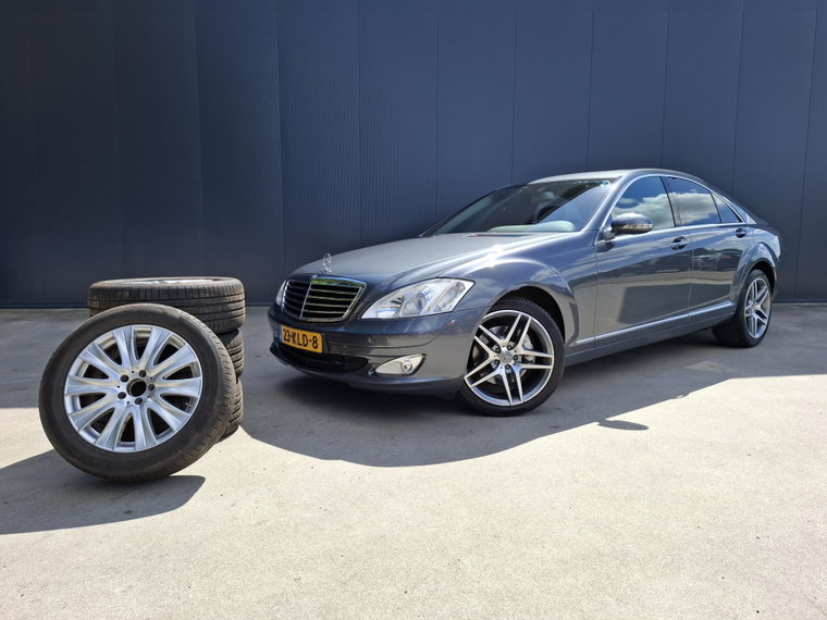 Mercedes-Benz S-Klasse foto 1