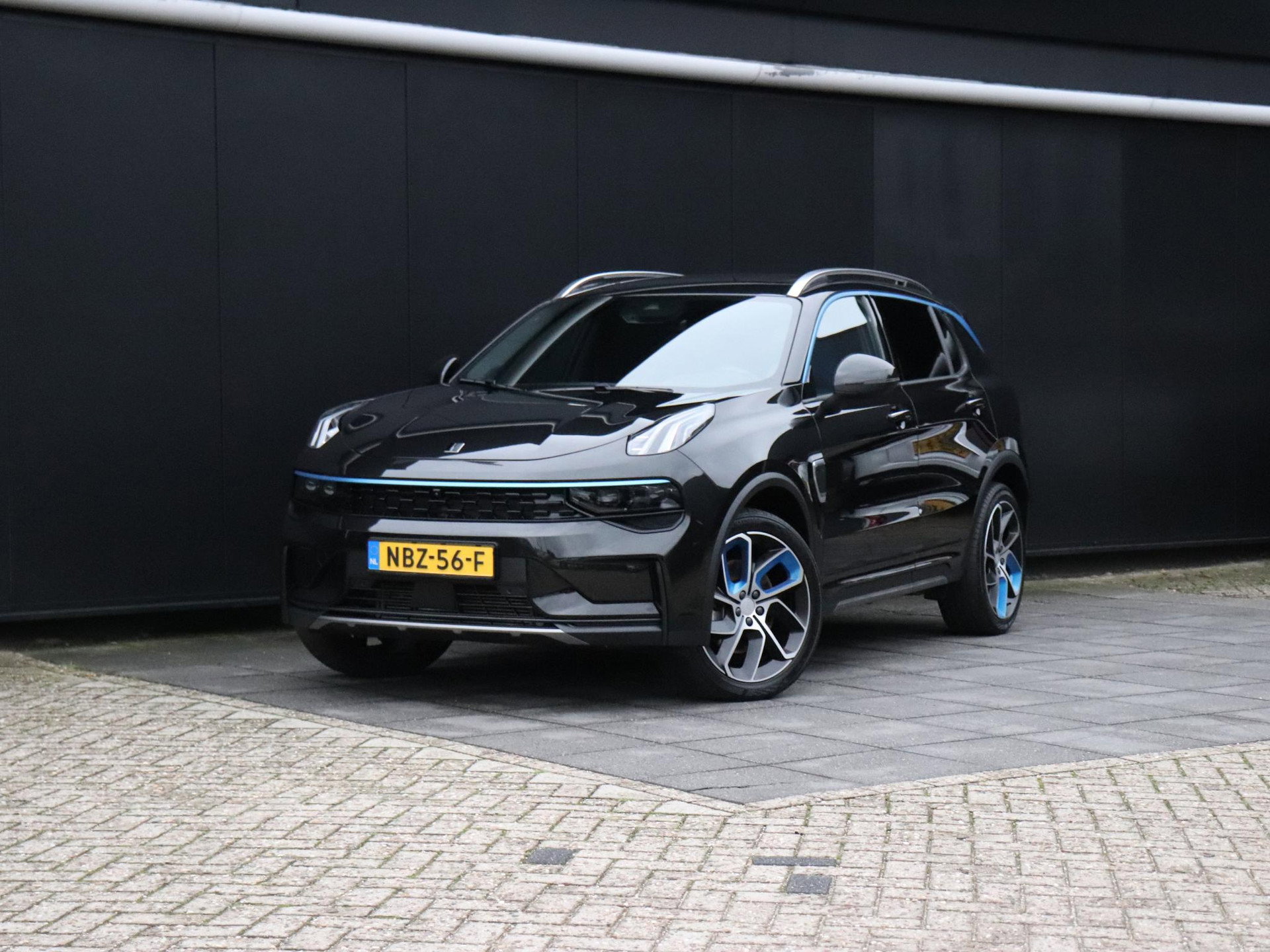 Foto van Lynk & Co 01
