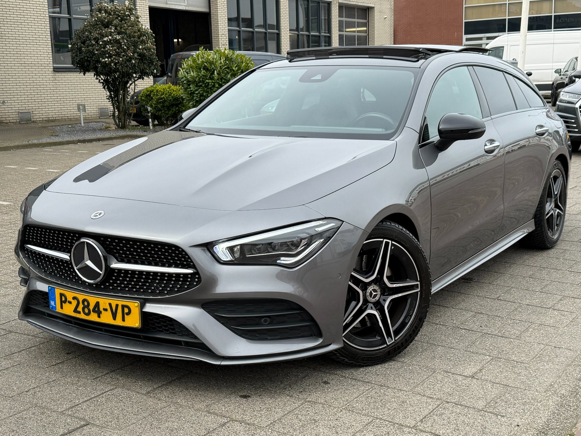 Foto van Mercedes-Benz CLA
