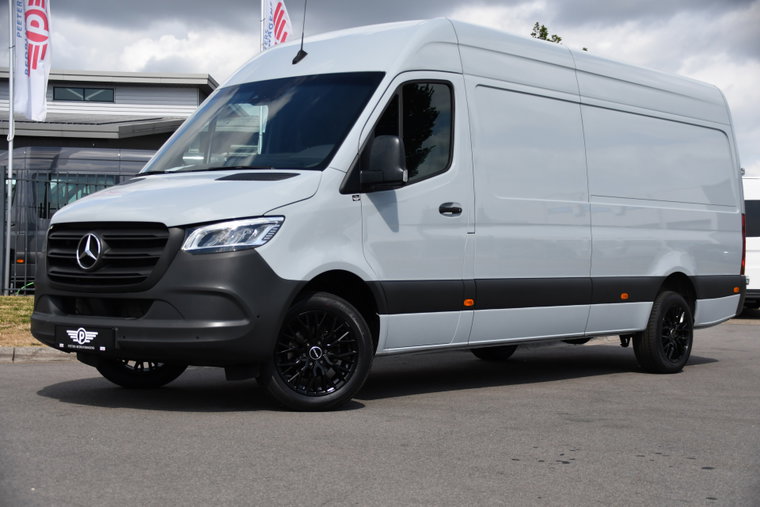 Mercedes-Benz Sprinter foto 1