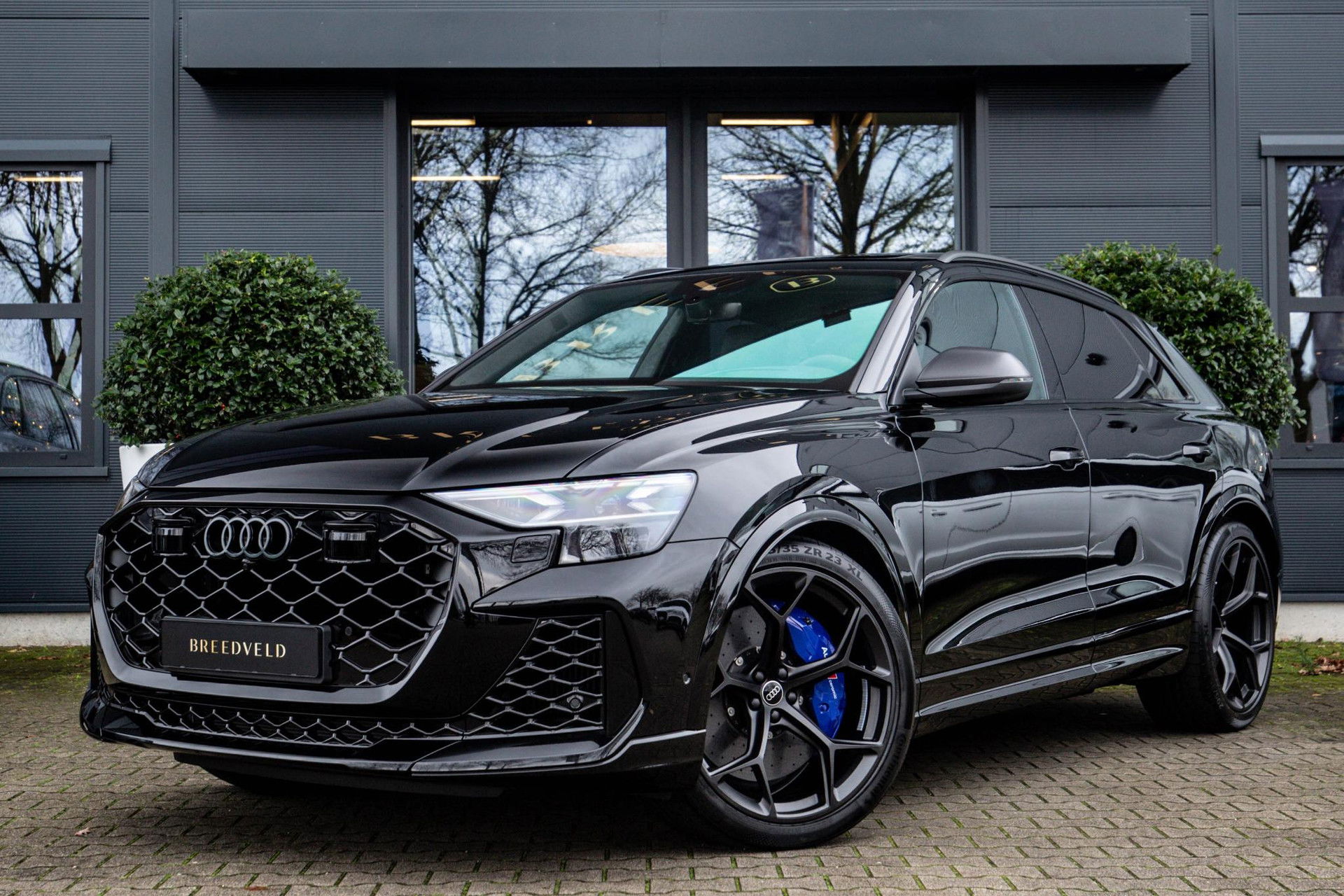 Foto van Audi RSQ8