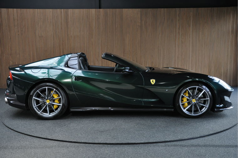 Ferrari 812 GTS