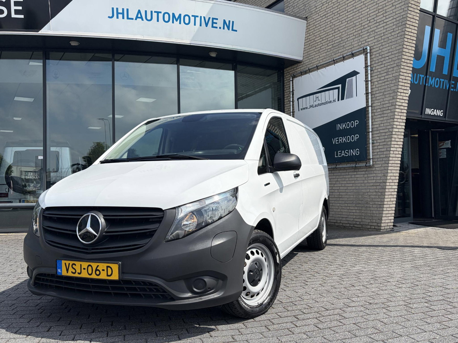 Foto van Mercedes-Benz eVito