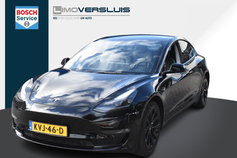 Tesla Model 3 foto 1