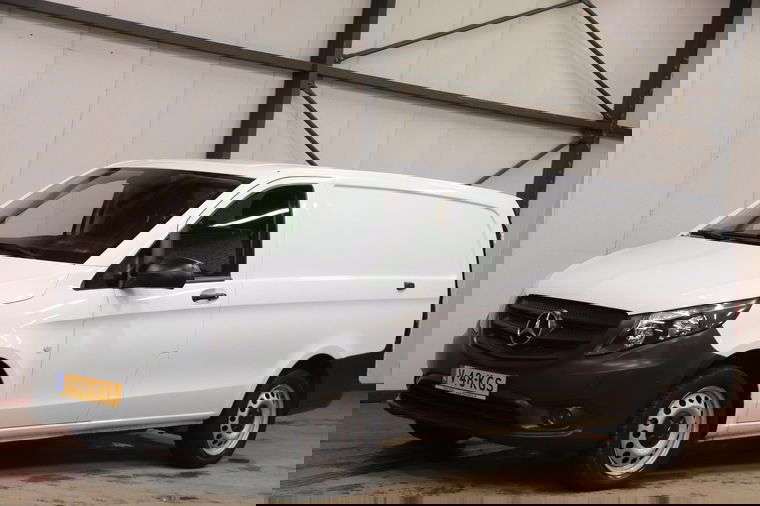 Foto van Mercedes-Benz eVito