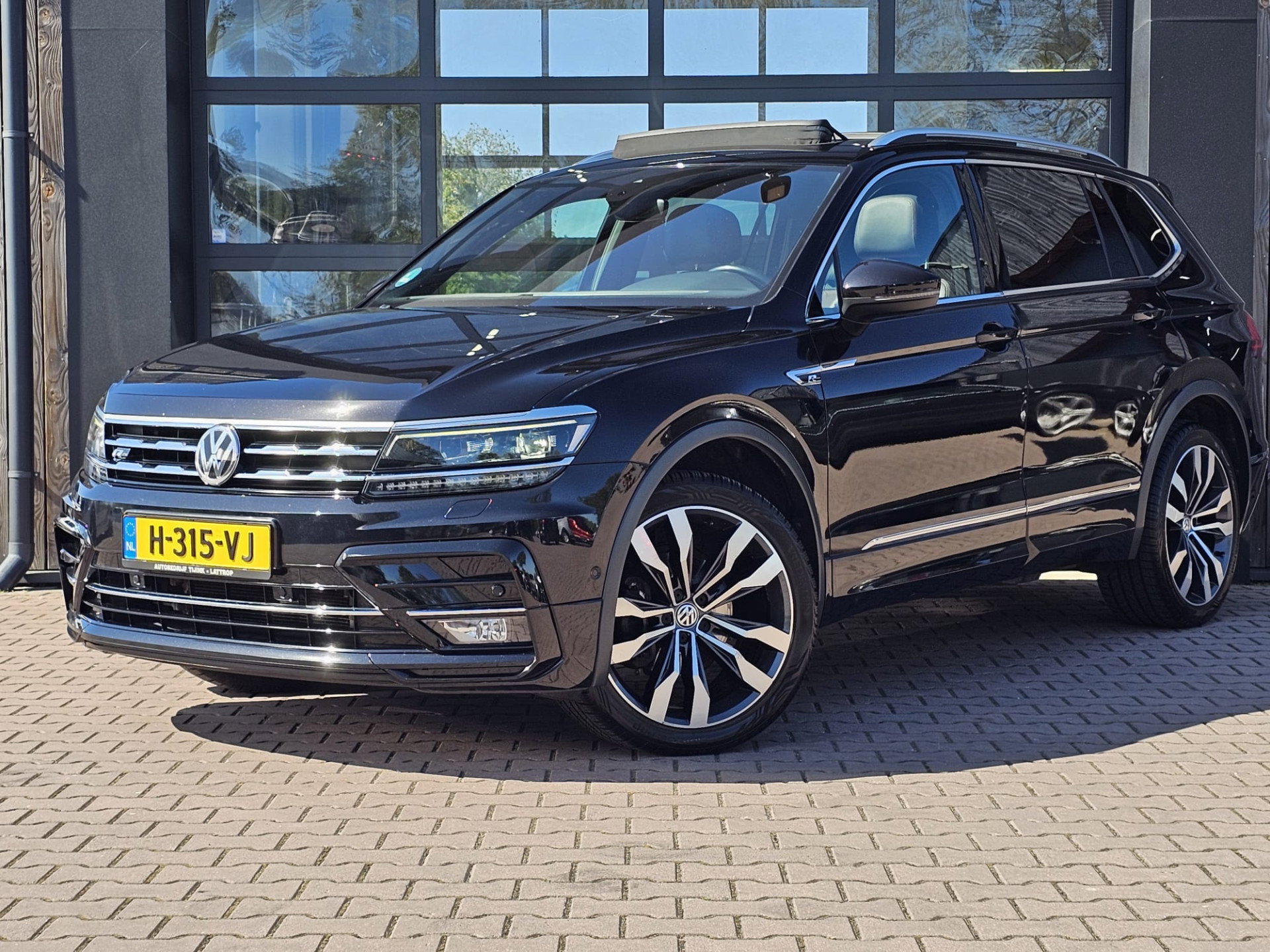Foto van Volkswagen Tiguan Allspace
