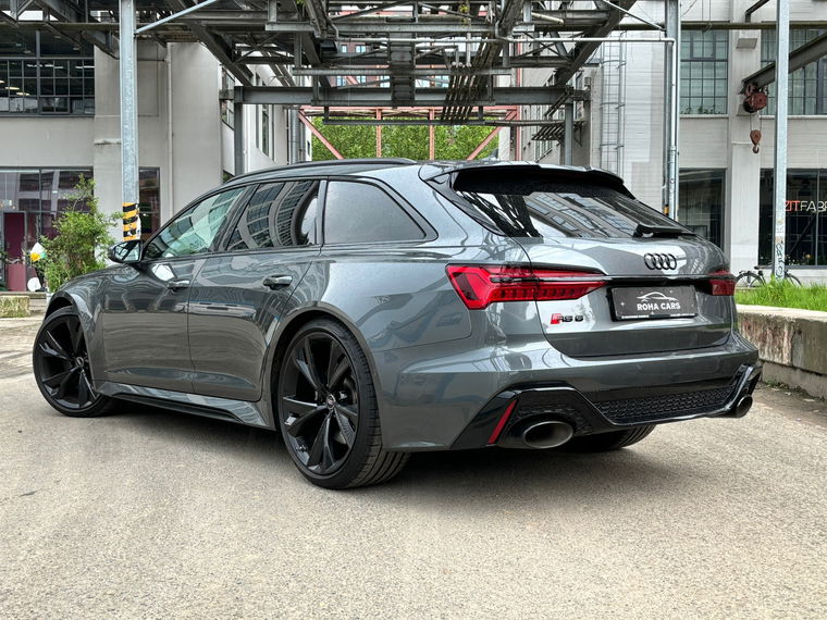 Audi RS6